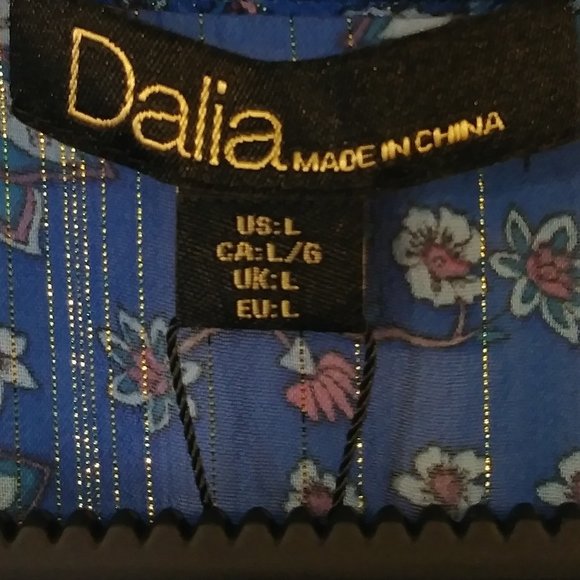 Dalia Blue Floral Print Top - Picture 3 of 6